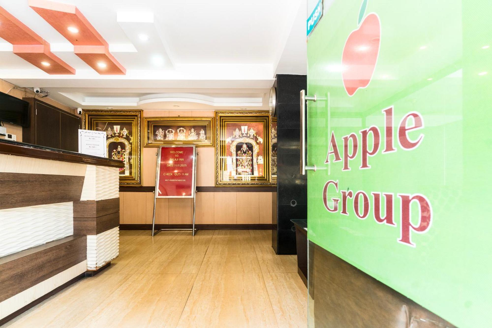 Apples Balaji Inn سيليجوري المظهر الخارجي الصورة